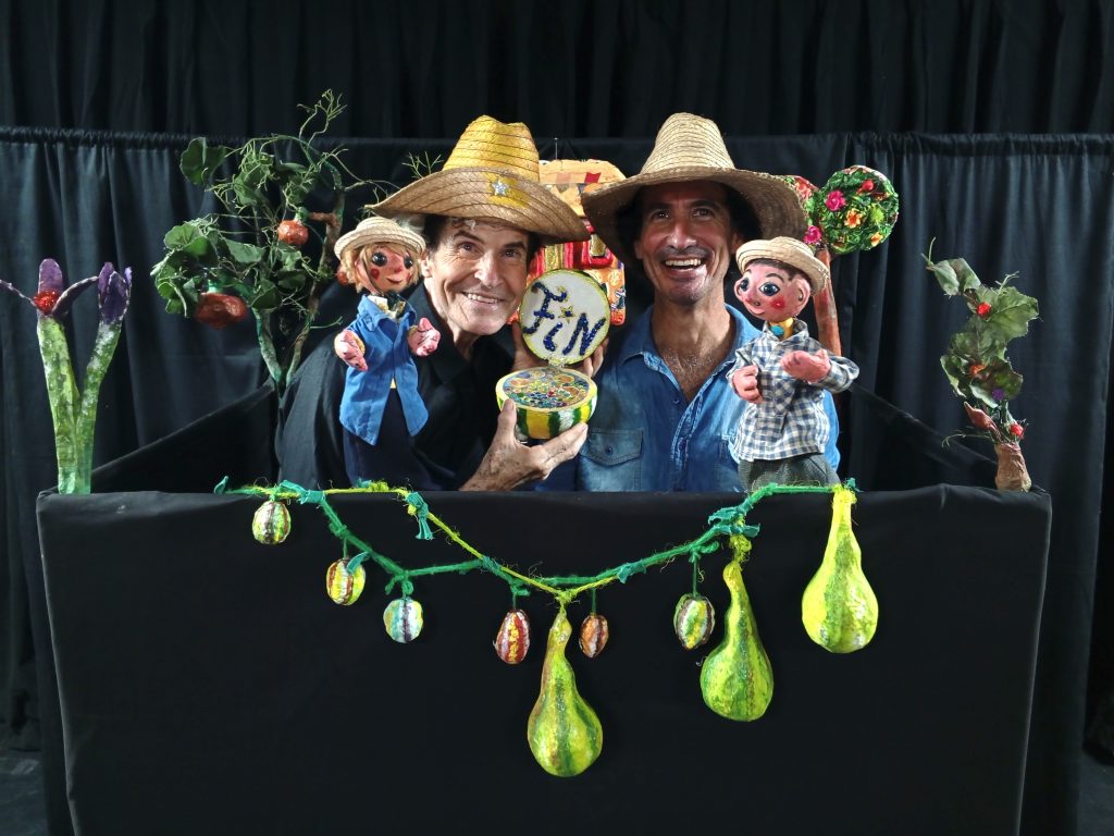 Adalet-Teatrozo Obra teatro Mayito el de la mula Teatro Aldaba, cuba.